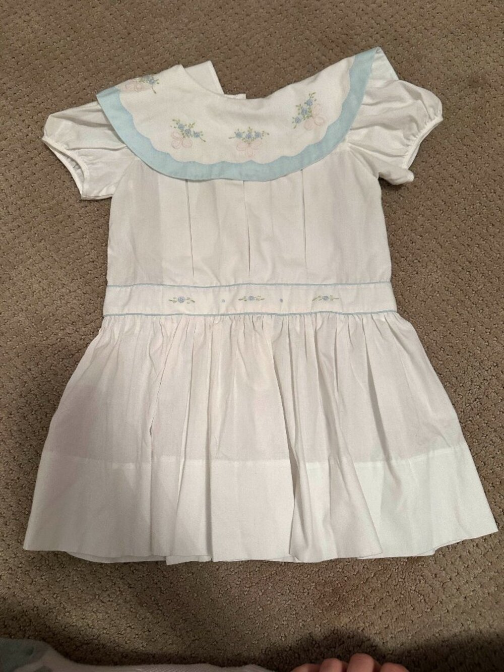 Little Diana Girls Dress 3T White Blue Embroidered Scallop Collar Colombia